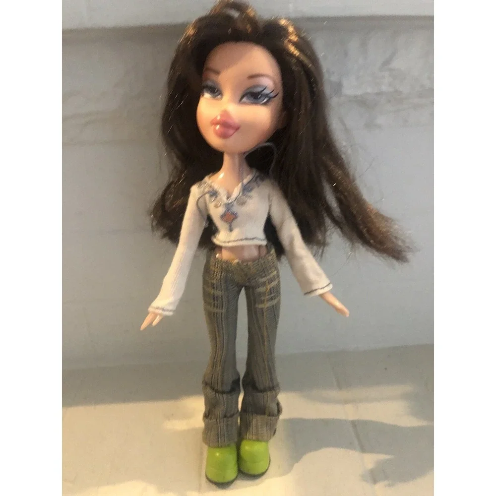 Bratz MGA 2001 Dana Doll Green Boots